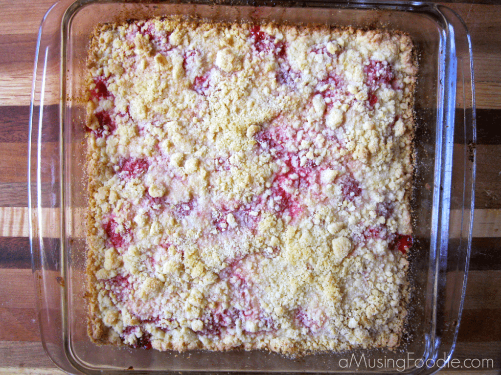These raspberry crumble bars are perfect with coffee or tea for a quick breakfast—and they make for a lovely late night treat, too!