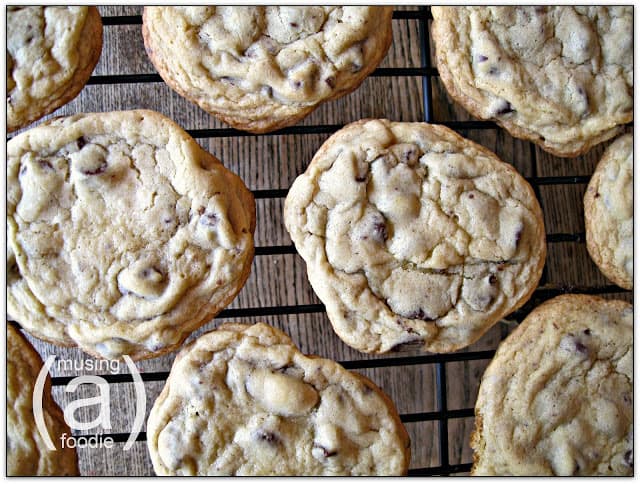 Soft & Chewy Classic Chocolate Chip Cookies