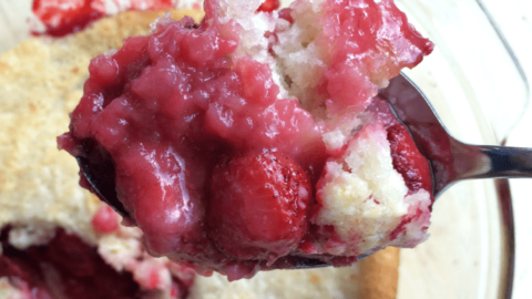 Easy Strawberry Cobbler -- so simple to make, so yummy to eat!!!