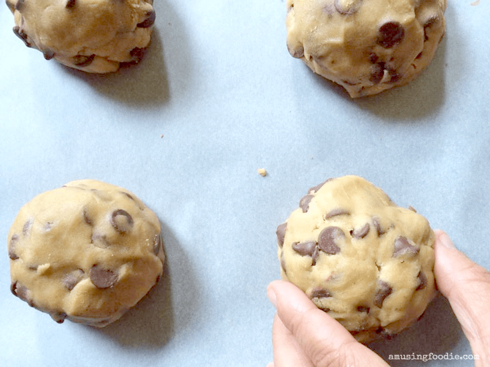 Trying "The New York Times" Chocolate Chip Cookies Recipe ... is it worth the wait?