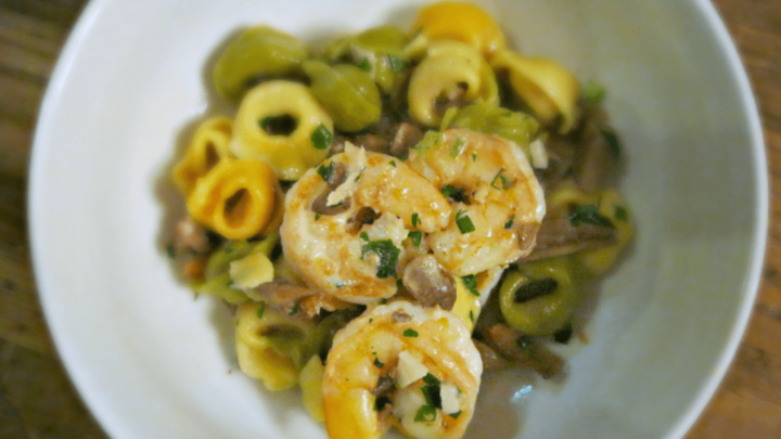 Shrimp, Mushroom, Garlic, Bacon Parmesan Tortellini Recipe